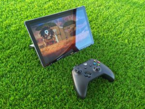 Traditional consoles are facing new competition, which has led to the expansion of cloud gaming services.