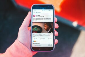 The Rise of Short-Form News Content on Mobile Platforms